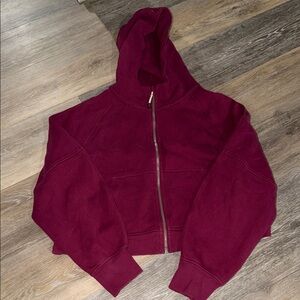 Lululemon Burgundy purpleish Zip-Up Hoodie size M/L CROPPED